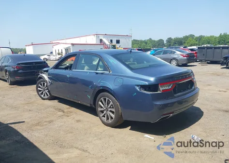 2018 Lincoln Continental Premiere z USA, uszkodzony, nr VIN 1LN6L9VKXJ5612335